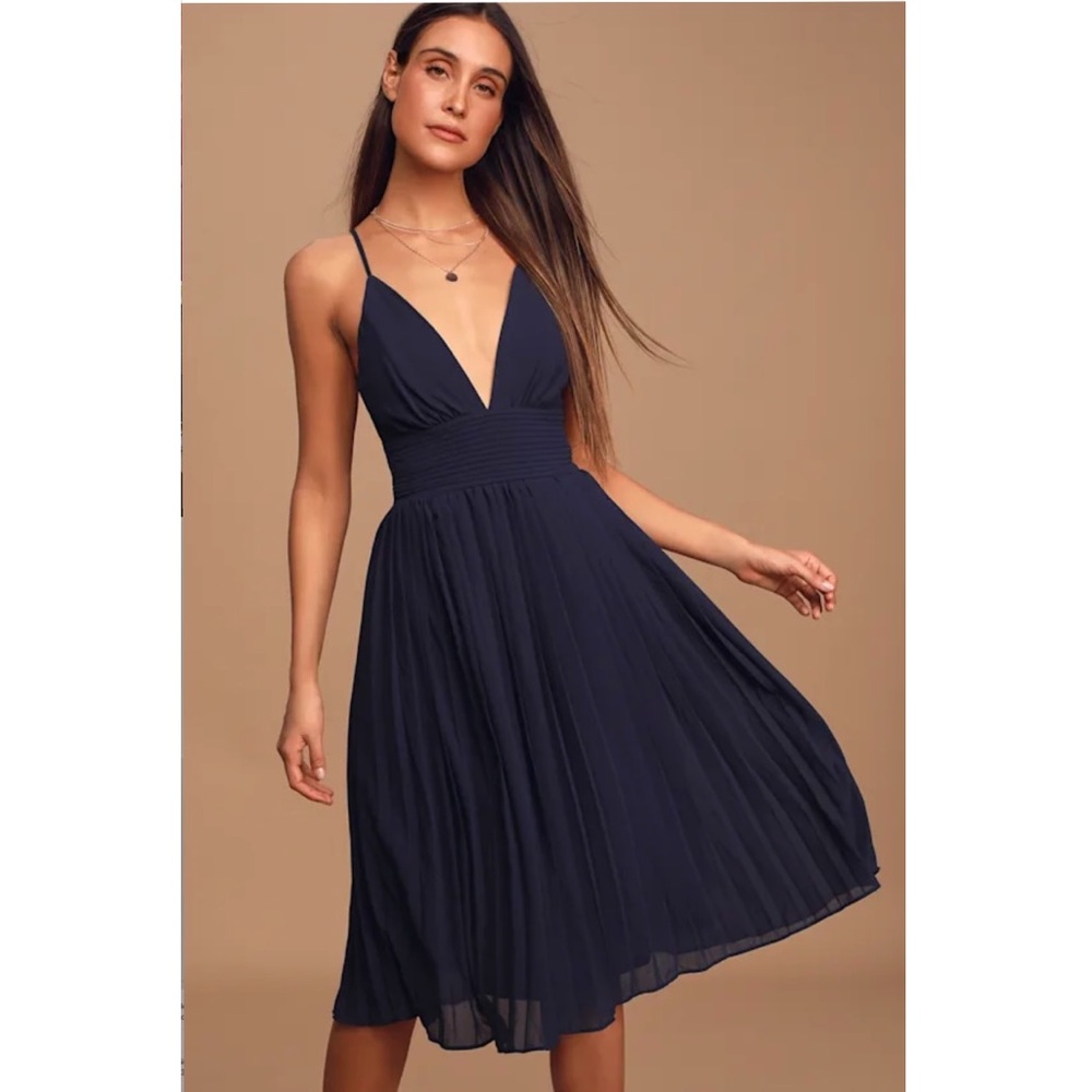 Lulus Love Me To The Moon Navy Blue Pleated Midi Dress Size XS